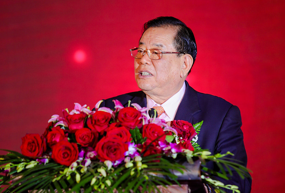 德業(yè)人將用心堅守使命,<br>為實現(xiàn)夢想不懼櫛風(fēng)沐雨、砥礪前行。